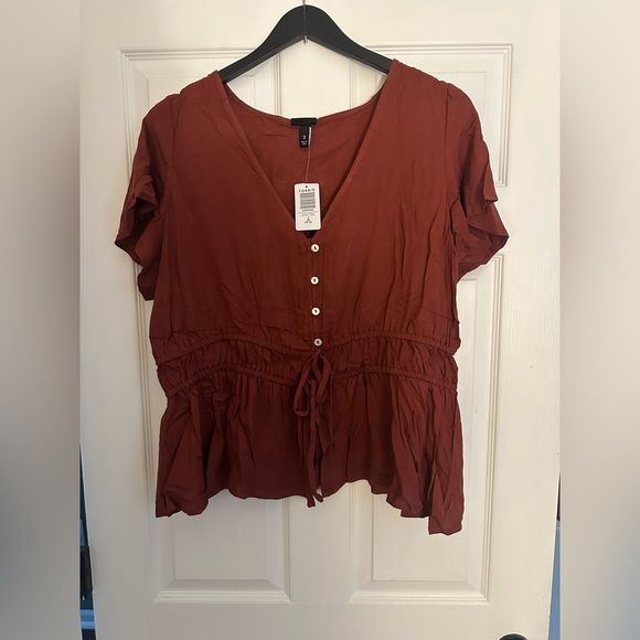 Torrid Crop Top - Picture 2 of 5